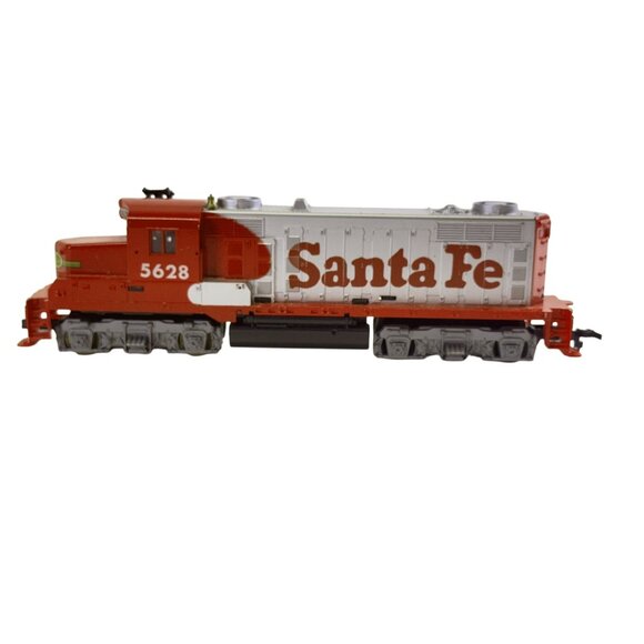 Santa Fe 5628 Tyco Diesel Locomotive HO Scale Red & Silver Model Train - Picture 1 of 9